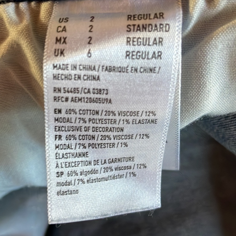 American Eagle Outfitters Destroyed, Super Stretch X Jegging. Sz 2 - Picture 5 of 6